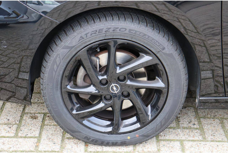 Berline Opel Corsa: photos 12