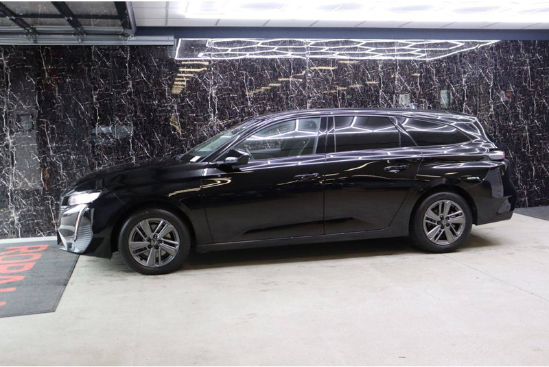 Peugeot 308 SW - Voiture: photos 1 Peugeot 308 SW - Voiture: photos 1