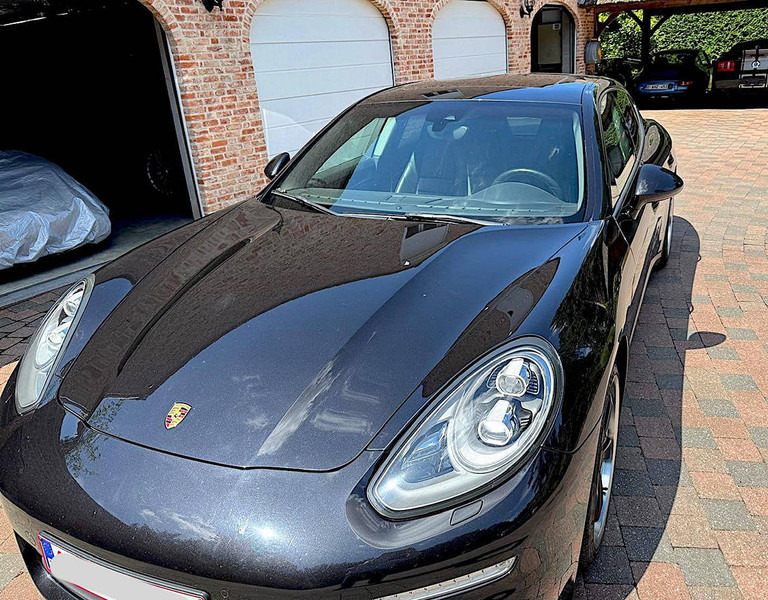 Porsche Panamera 3.0 V6 Diesel - Berline: photos 1 Porsche Panamera 3.0 V6 Diesel - Berline: photos 1