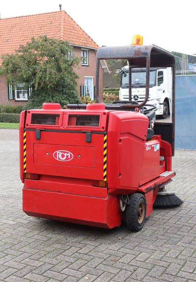 Balayeuse de voirie RCM R mille D: photos 6