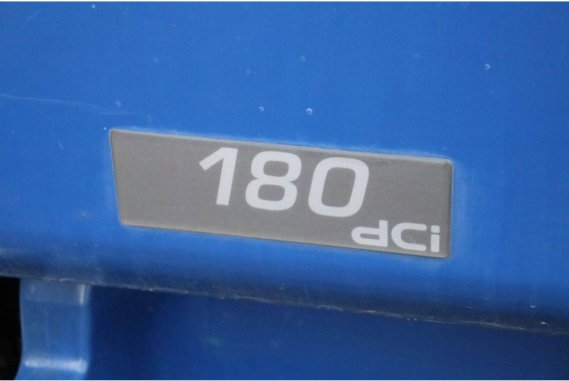 Utilitaire frigorifique Renault MIDLUM 180-08/B: photos 13 Utilitaire frigorifique Renault MIDLUM 180-08/B: photos 13