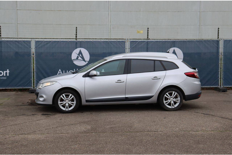 Renault Mégane - Berline: photos 2 Renault Mégane - Berline: photos 2