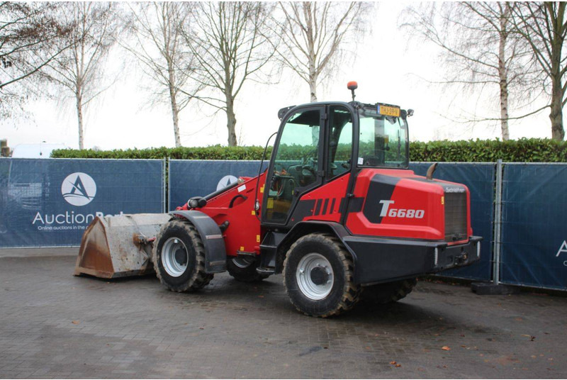 Schäffer 6680T - Chargeuse sur pneus: photos 3 Schäffer 6680T - Chargeuse sur pneus: photos 3