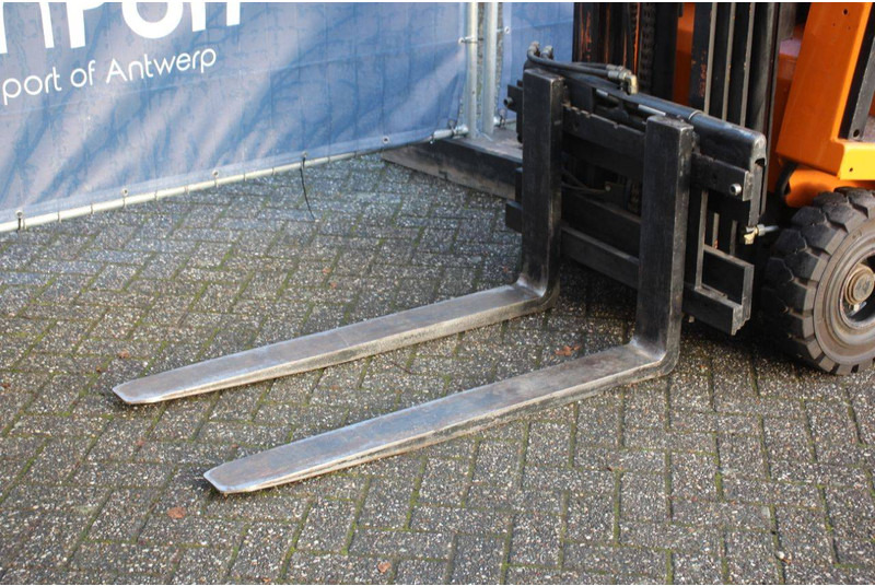 Chariot élévateur électrique Still 55D-SS: photos 9 Chariot élévateur électrique Still 55D-SS: photos 9