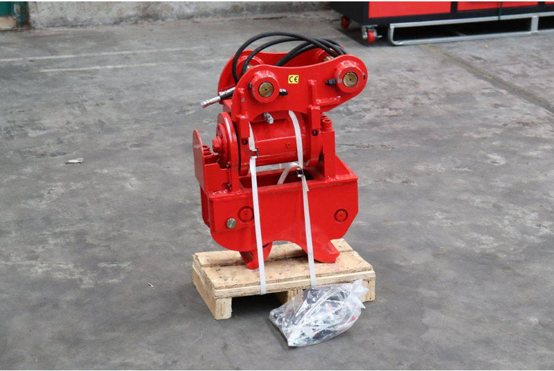 Strickland HM03 - Attache rapide: photos 1 Strickland HM03 - Attache rapide: photos 1