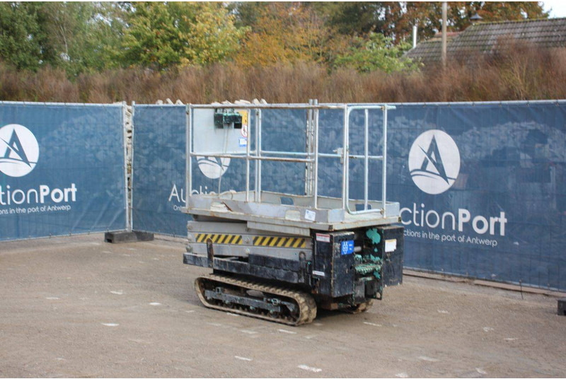 Tadano - Nacelle ciseaux: photos 3 Tadano - Nacelle ciseaux: photos 3