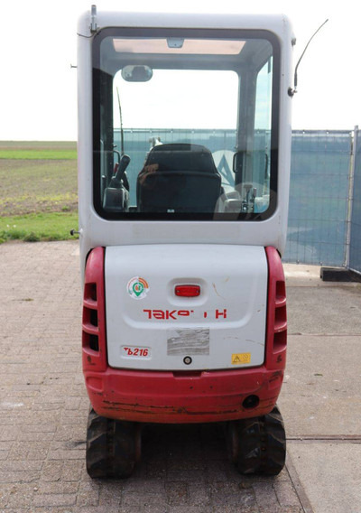 Takeuchi TB216 - Mini pelle: photos 5 Takeuchi TB216 - Mini pelle: photos 5