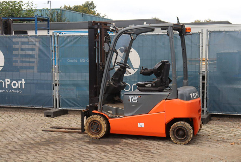 Toyota 8FBM16T - Chariot élévateur électrique: photos 3 Toyota 8FBM16T - Chariot élévateur électrique: photos 3