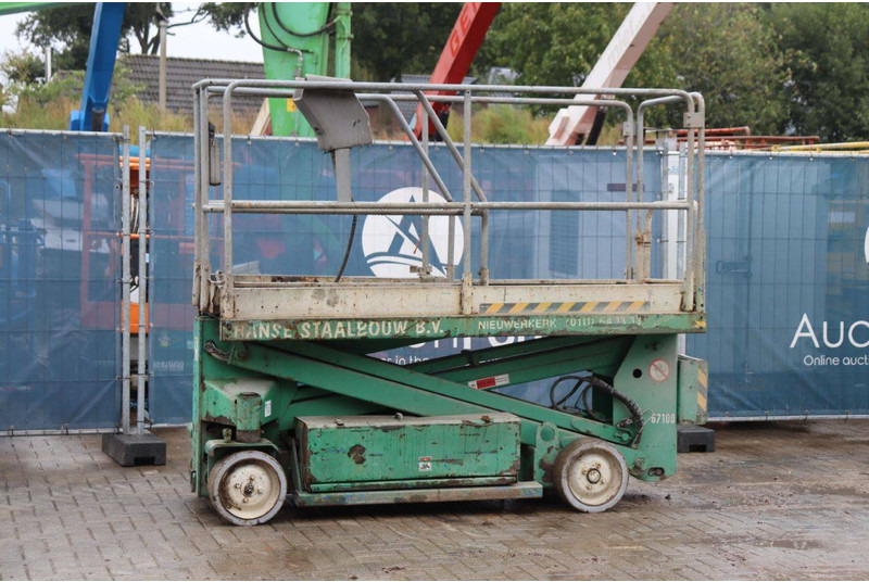 UpRight SL20 - Nacelle ciseaux: photos 1 UpRight SL20 - Nacelle ciseaux: photos 1