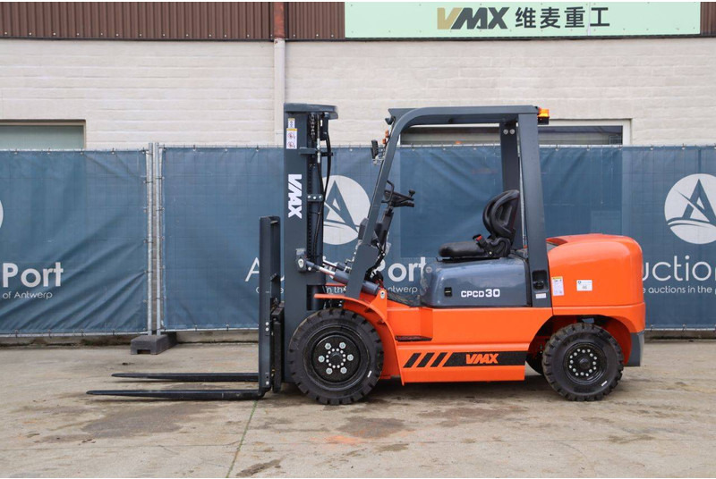 VMAX CPCD30 - Chariot élévateur diesel: photos 2 VMAX CPCD30 - Chariot élévateur diesel: photos 2