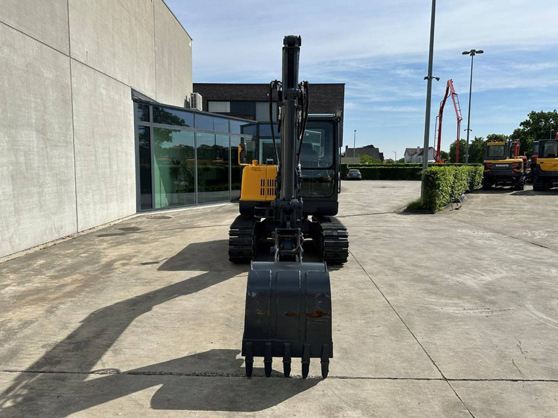 Volvo EC55D - Pelle sur chenille: photos 2 Volvo EC55D - Pelle sur chenille: photos 2
