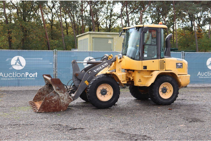 Volvo L35G - Chargeuse sur pneus: photos 1 Volvo L35G - Chargeuse sur pneus: photos 1