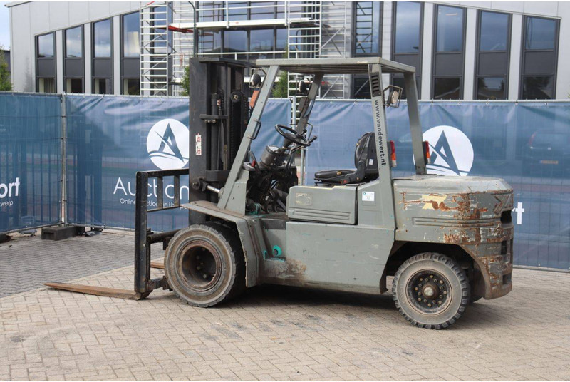 Yang FD-45IIP - Chariot élévateur diesel: photos 3 Yang FD-45IIP - Chariot élévateur diesel: photos 3