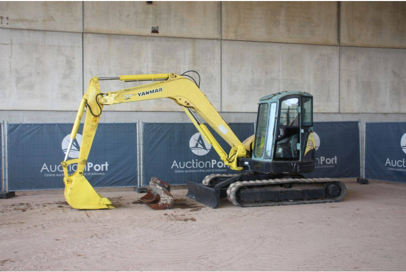 Yanmar ViO75-B - Pelle sur chenille: photos 1 Yanmar ViO75-B - Pelle sur chenille: photos 1