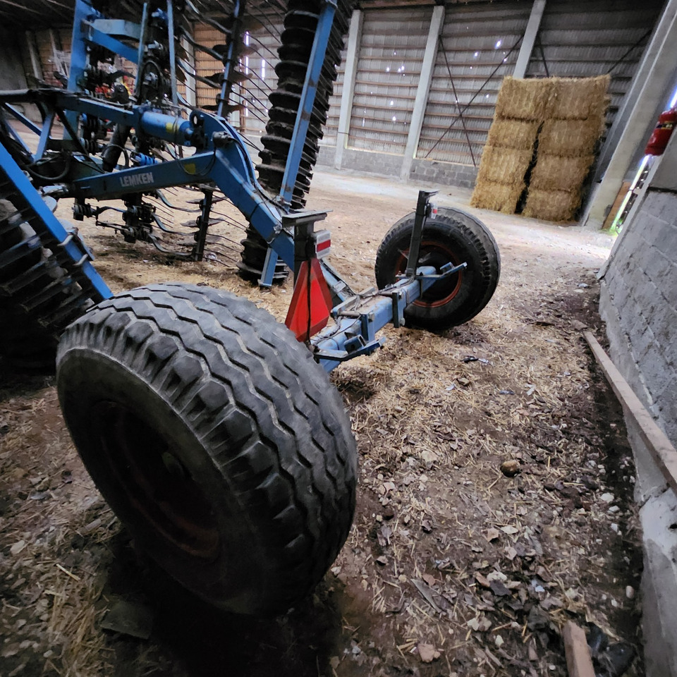 LEMKEN Rubin 9/600 KUEA - Cover crop: photos 4 LEMKEN Rubin 9/600 KUEA - Cover crop: photos 4