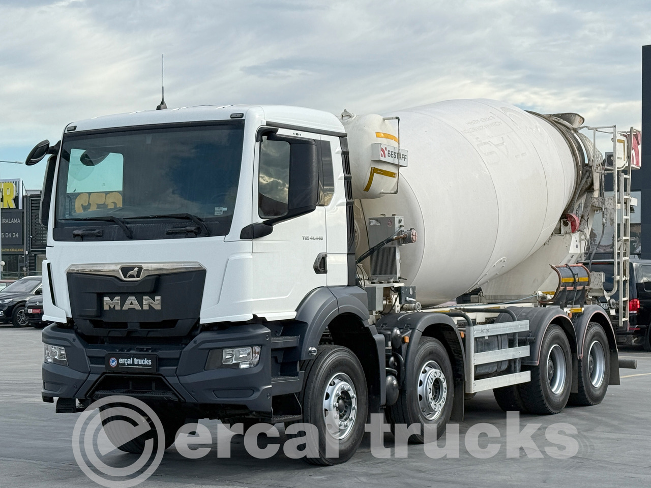 MAN 2024 TGS 41.440 /AUTO -AC-8X4 E 6- 12 M3 CONCRETE MIXER - Camion malaxeur: photos 1 MAN 2024 TGS 41.440 /AUTO -AC-8X4 E 6- 12 M3 CONCRETE MIXER - Camion malaxeur: photos 1