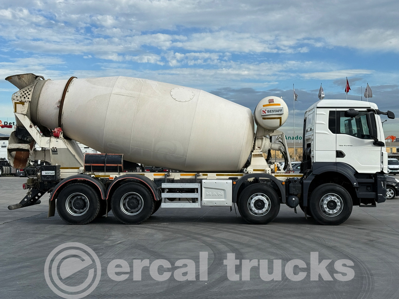MAN 2024 TGS 41.440 /AUTO -AC-8X4 E 6- 12 M3 CONCRETE MIXER - Camion malaxeur: photos 4 MAN 2024 TGS 41.440 /AUTO -AC-8X4 E 6- 12 M3 CONCRETE MIXER - Camion malaxeur: photos 4