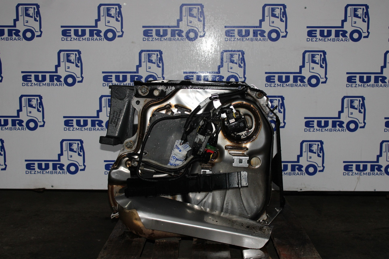 CATALIZATOR MERCEDES ACTROS MP5 A0144908112 - Catalyseur pour Camion: photos 1 CATALIZATOR MERCEDES ACTROS MP5 A0144908112 - Catalyseur pour Camion: photos 1