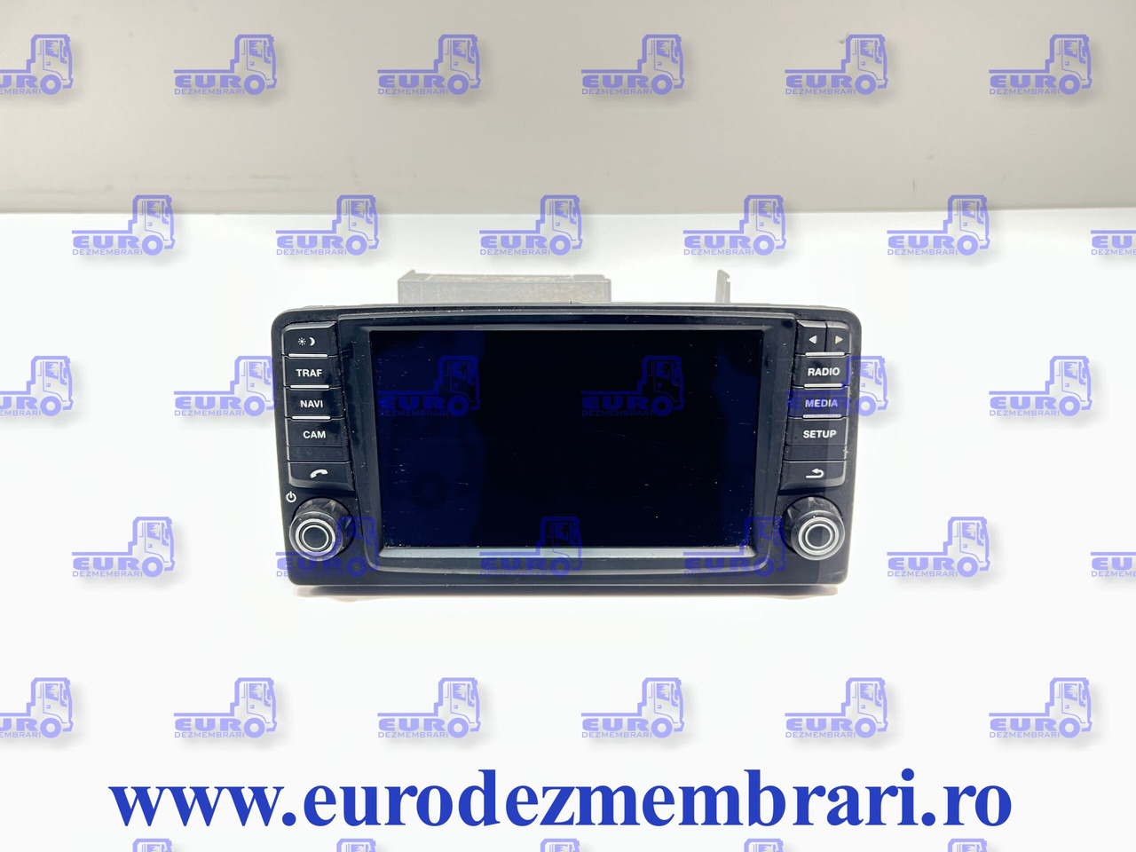 ELEMENT BORD UNITATE MULTIMEDIA MMT MAN TGX TG2 81.28100.6043 - Cabine et intérieur pour Camion: photos 1 ELEMENT BORD UNITATE MULTIMEDIA MMT MAN TGX TG2 81.28100.6043 - Cabine et intérieur pour Camion: photos 1