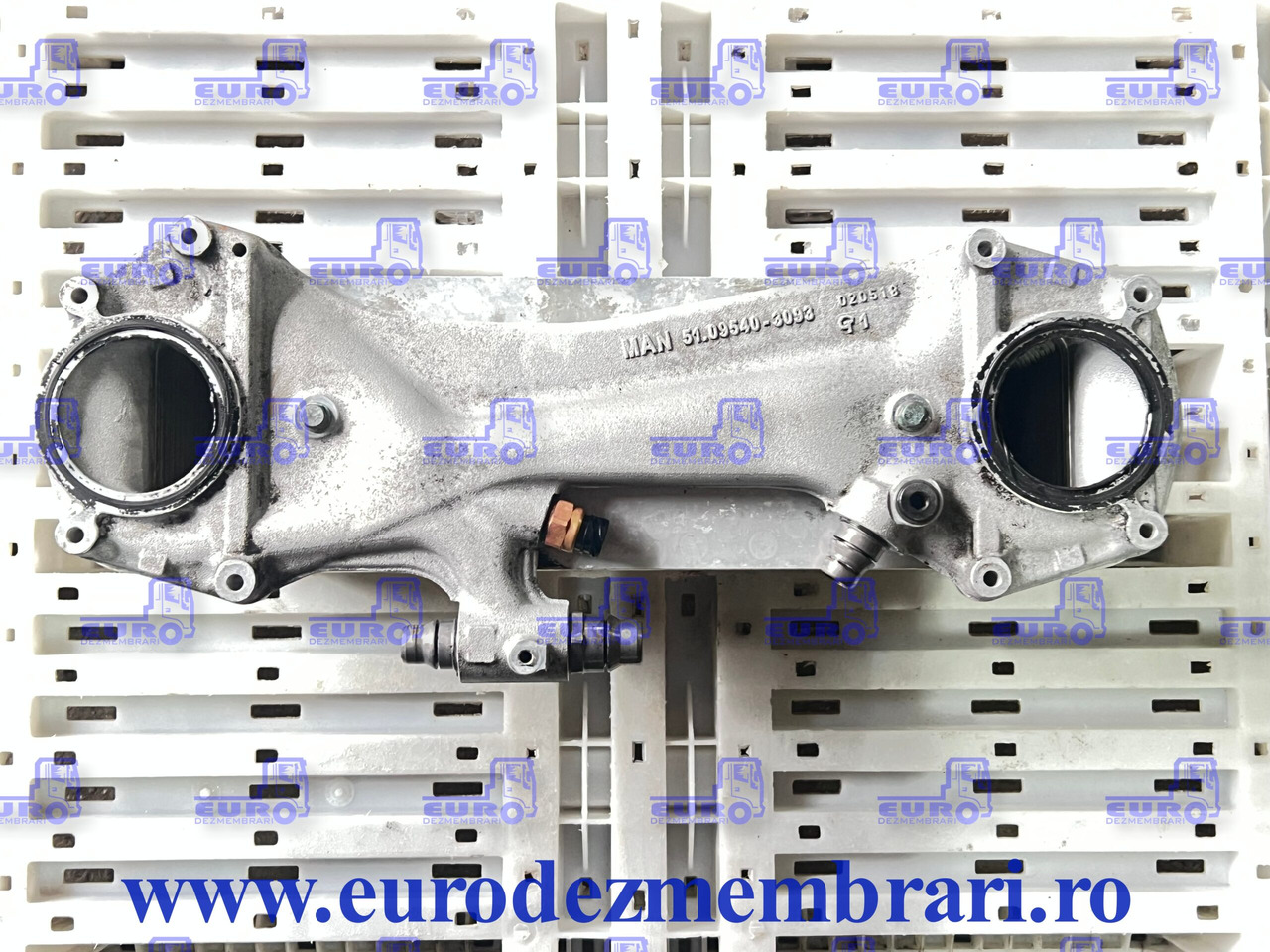 INTERCOOLER INALTA PRESIUNE MAN TGX D3876 51.09500.7181 51.09500.7194 51.09500.7189 - Radiateur pour Camion: photos 2 INTERCOOLER INALTA PRESIUNE MAN TGX D3876 51.09500.7181 51.09500.7194 51.09500.7189 - Radiateur pour Camion: photos 2