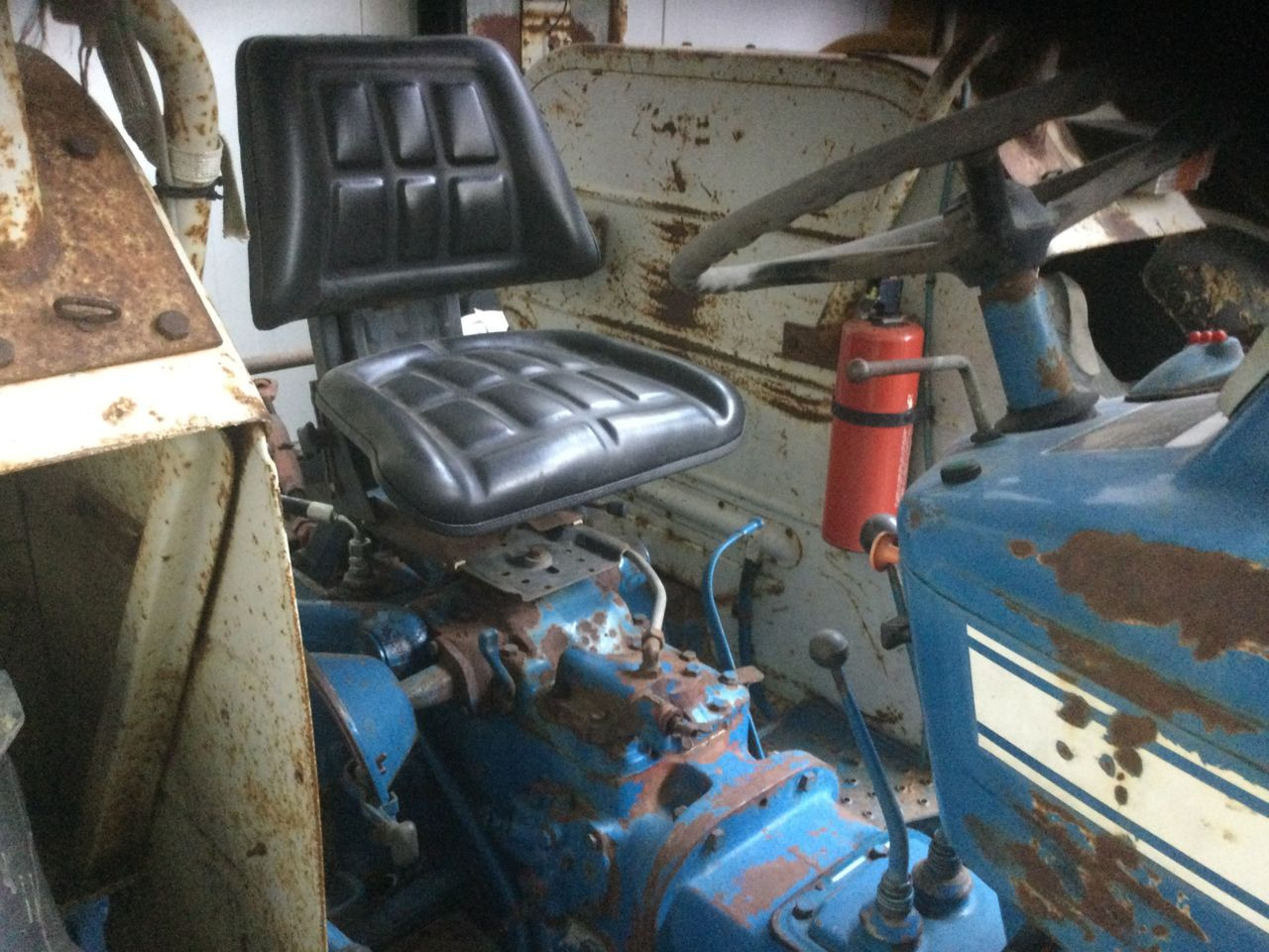 Ford 4000 - Tracteur agricole: photos 3 Ford 4000 - Tracteur agricole: photos 3