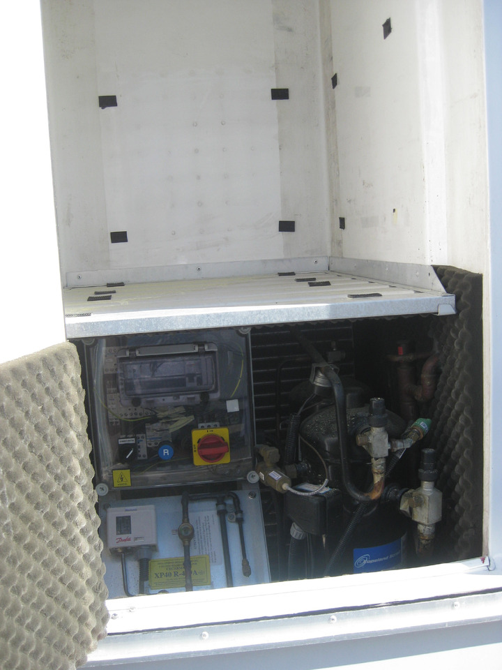 FRIGORÍFICO MERCEDES 313CDI - Utilitaire frigorifique: photos 4 FRIGORÍFICO MERCEDES 313CDI - Utilitaire frigorifique: photos 4