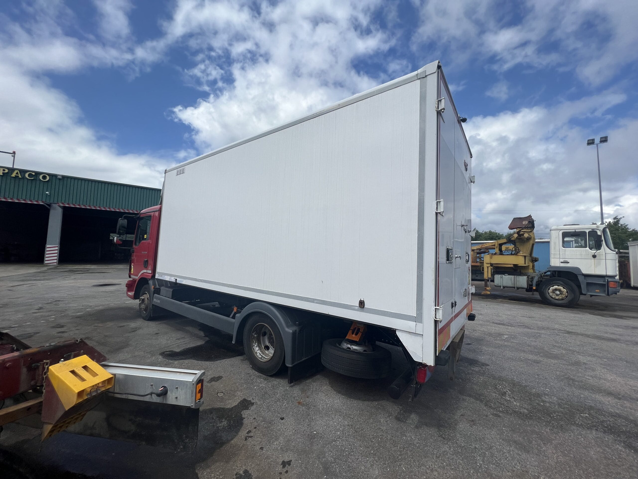 MAN TGL10.18 CAJA CERRADA O CHASIS - Camion fourgon: photos 4 MAN TGL10.18 CAJA CERRADA O CHASIS - Camion fourgon: photos 4