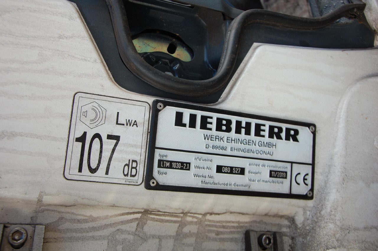 Liebherr Zubehör = LTM 1030-2.1 / diverse Teile und Komponenten - Pièces de rechange pour Engins de chantier: photos 1 Liebherr Zubehör = LTM 1030-2.1 / diverse Teile und Komponenten - Pièces de rechange pour Engins de chantier: photos 1