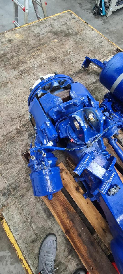 Liebherr Zubehör = LTM 1030-2.1 / diverse Teile und Komponenten - Pièces de rechange pour Engins de chantier: photos 5 Liebherr Zubehör = LTM 1030-2.1 / diverse Teile und Komponenten - Pièces de rechange pour Engins de chantier: photos 5