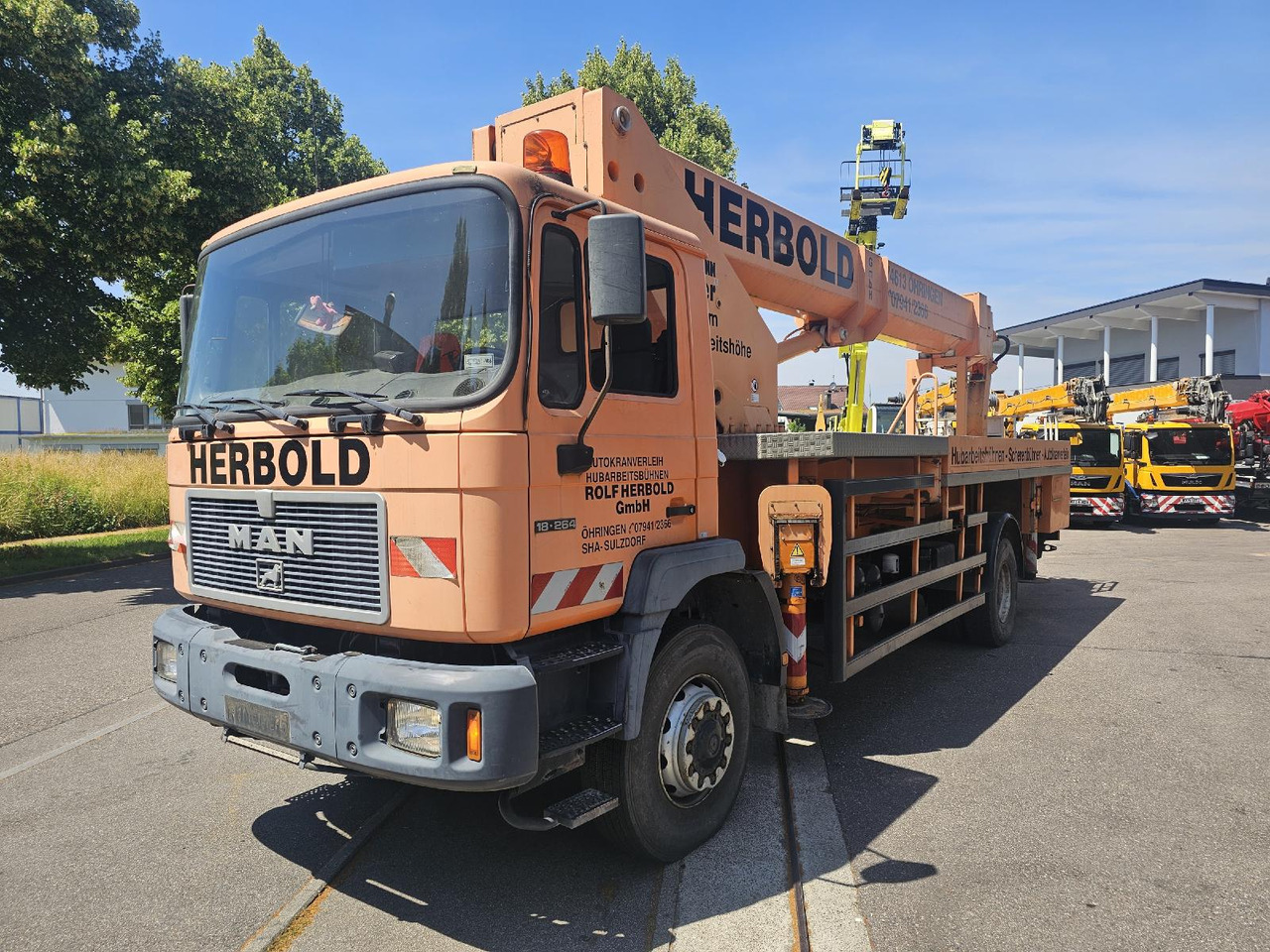 Ruthmann Steiger T 420 auf MAN 18.264 4x4 ALLRAD - Camion avec nacelle: photos 1 Ruthmann Steiger T 420 auf MAN 18.264 4x4 ALLRAD - Camion avec nacelle: photos 1