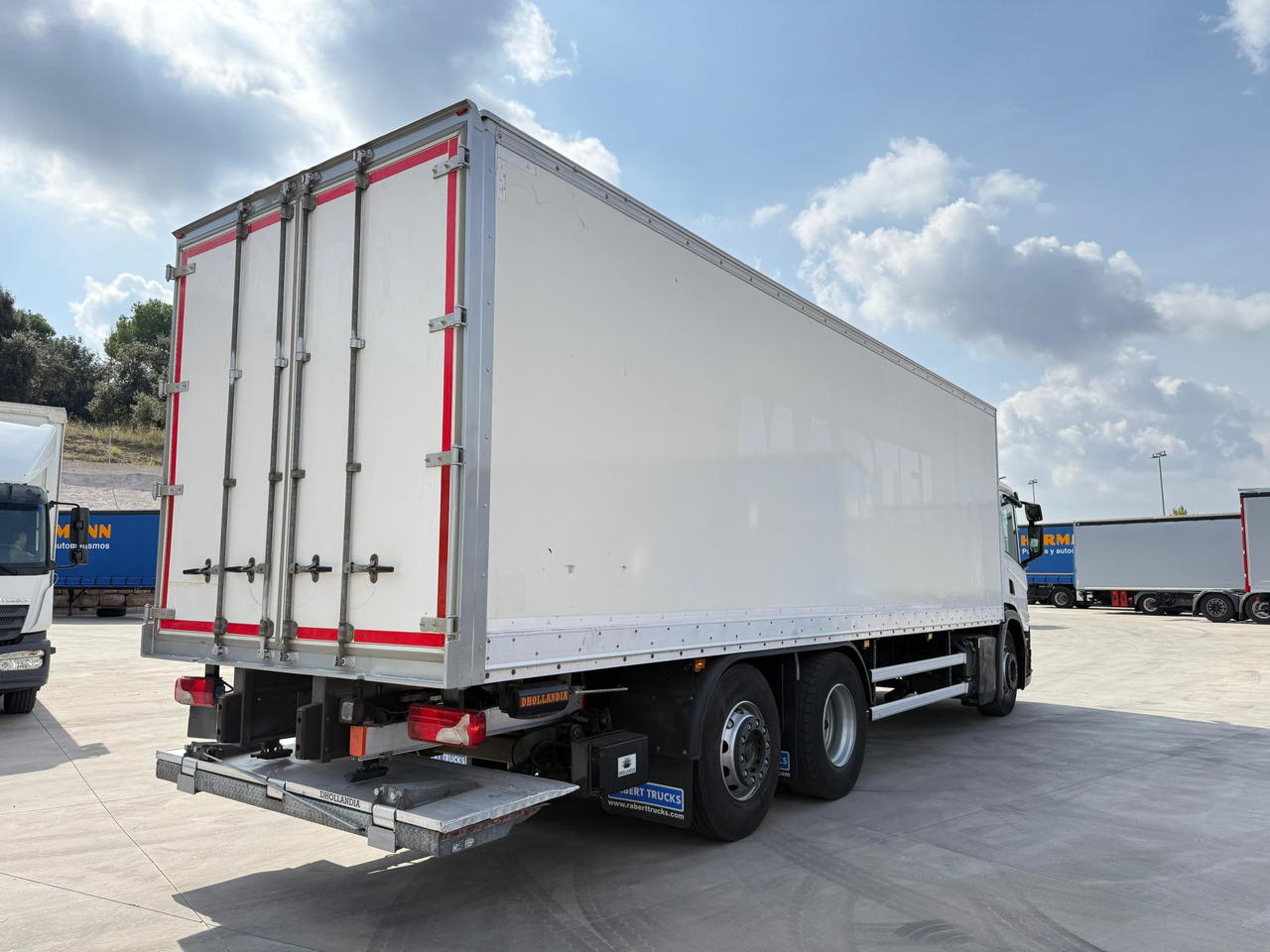SCANIA P360 E6 (VAN) - Camion fourgon: photos 3 SCANIA P360 E6 (VAN) - Camion fourgon: photos 3