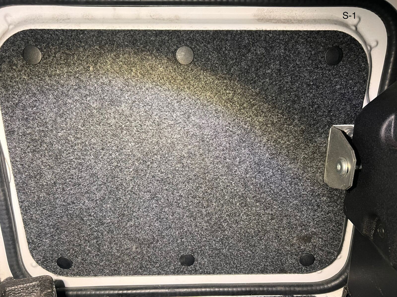 Iveco Right side - Cabine et intérieur: photos 2 Iveco Right side - Cabine et intérieur: photos 2