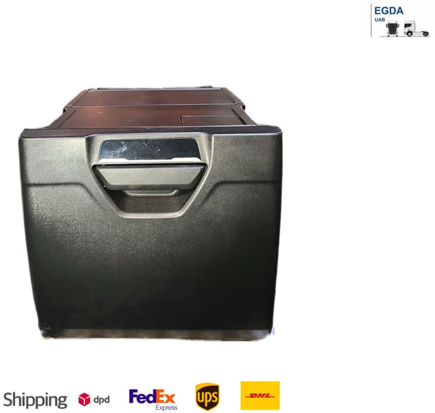 Iveco S-WAY - Cabine et intérieur: photos 1 Iveco S-WAY - Cabine et intérieur: photos 1