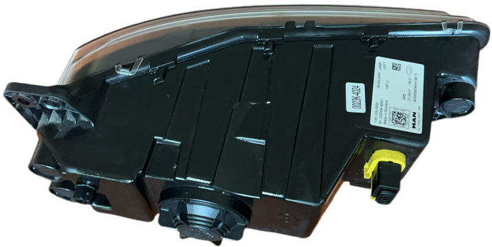 MAN 2022 - Feu anti-brouillard: photos 3 MAN 2022 - Feu anti-brouillard: photos 3