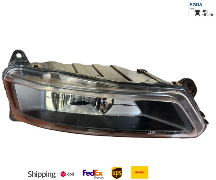 MAN 2022 - Feu anti-brouillard: photos 1 MAN 2022 - Feu anti-brouillard: photos 1