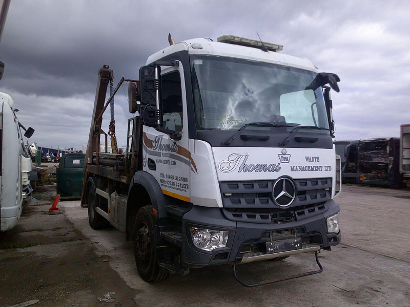 Mercedes-Benz Antos - Cabine et intérieur: photos 2 Mercedes-Benz Antos - Cabine et intérieur: photos 2