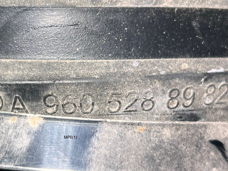 Mercedes-Benz - Tuyau d'admission d'air: photos 2 Mercedes-Benz - Tuyau d'admission d'air: photos 2