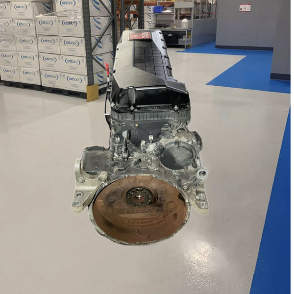 Renault DTI 11 460 EUVI - Moteur: photos 5 Renault DTI 11 460 EUVI - Moteur: photos 5