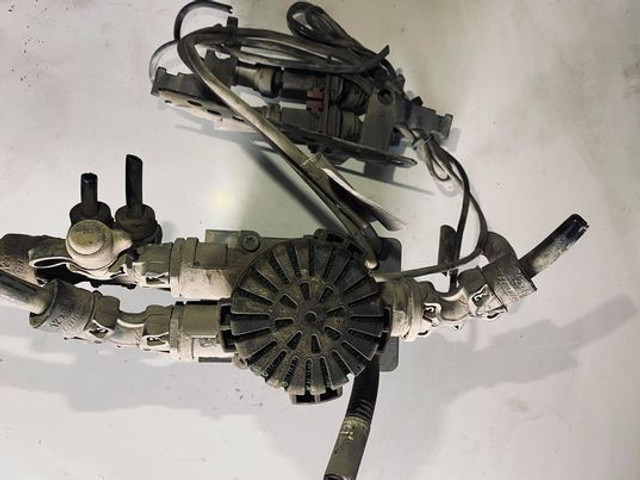 Renault KNORR - BREMSE - Valve: photos 3 Renault KNORR - BREMSE - Valve: photos 3