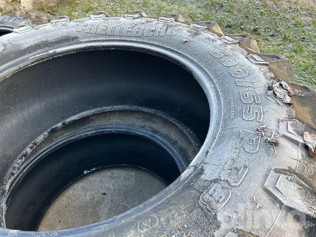 2 st Trelleborg 600/65-R38 - Pneu pour Machine agricole: photos 2 2 st Trelleborg 600/65-R38 - Pneu pour Machine agricole: photos 2