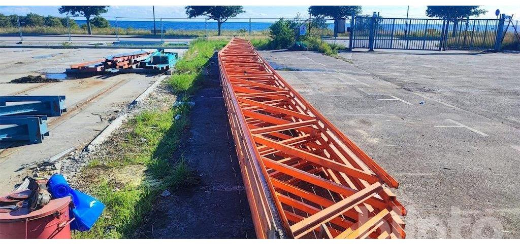 6st Takstolar - L'équipement de construction: photos 3 6st Takstolar - L'équipement de construction: photos 3