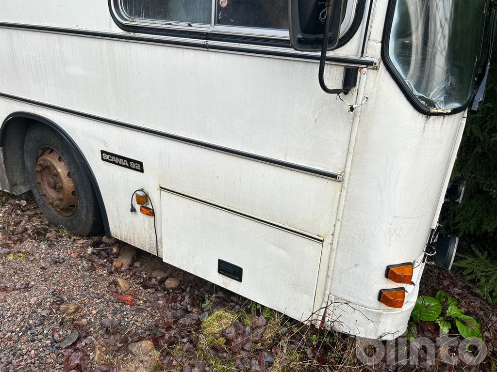 Bus SCANIA K 92 CLAA Reparationsobjekt: photos 16