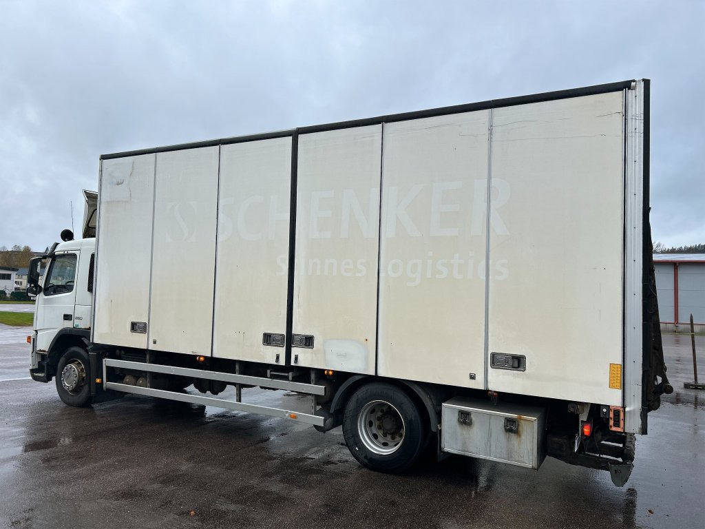 Camion Volvo FM9 4X2 260: photos 10