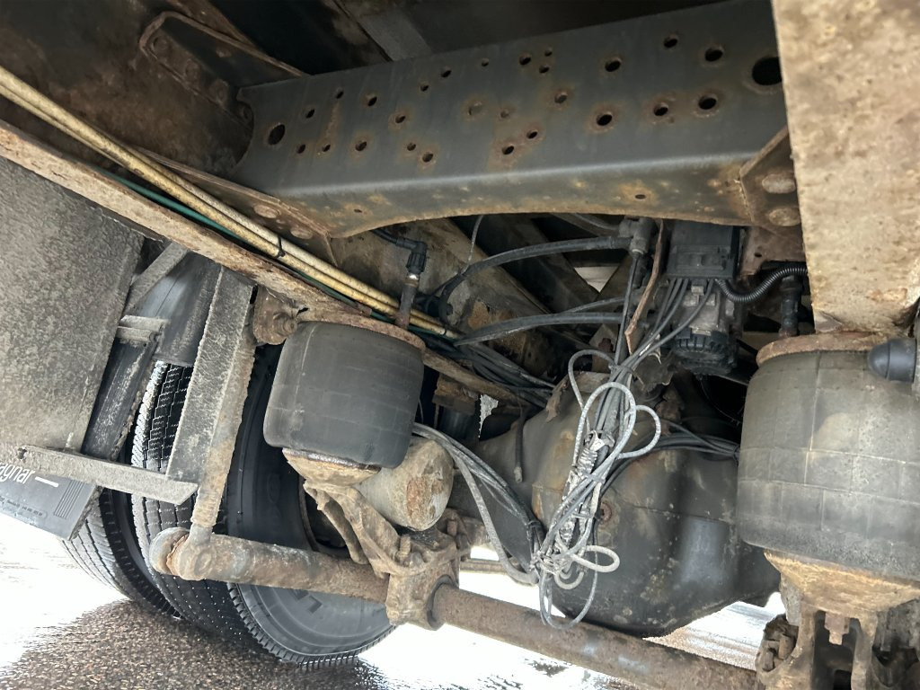 Camion Volvo FM9 4X2 260: photos 50