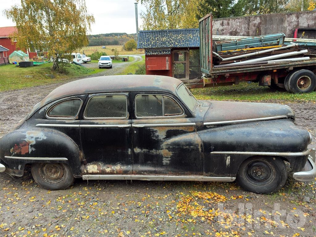 DE SOTO CUSTOM SEDAN renoveringsobjekt - Voiture: photos 4 DE SOTO CUSTOM SEDAN renoveringsobjekt - Voiture: photos 4