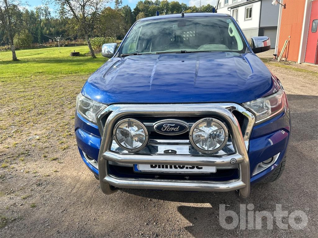 Ford Ranger SuperCab 2.2 TDCi 4x4 Manuell - Pick-up: photos 2 Ford Ranger SuperCab 2.2 TDCi 4x4 Manuell - Pick-up: photos 2