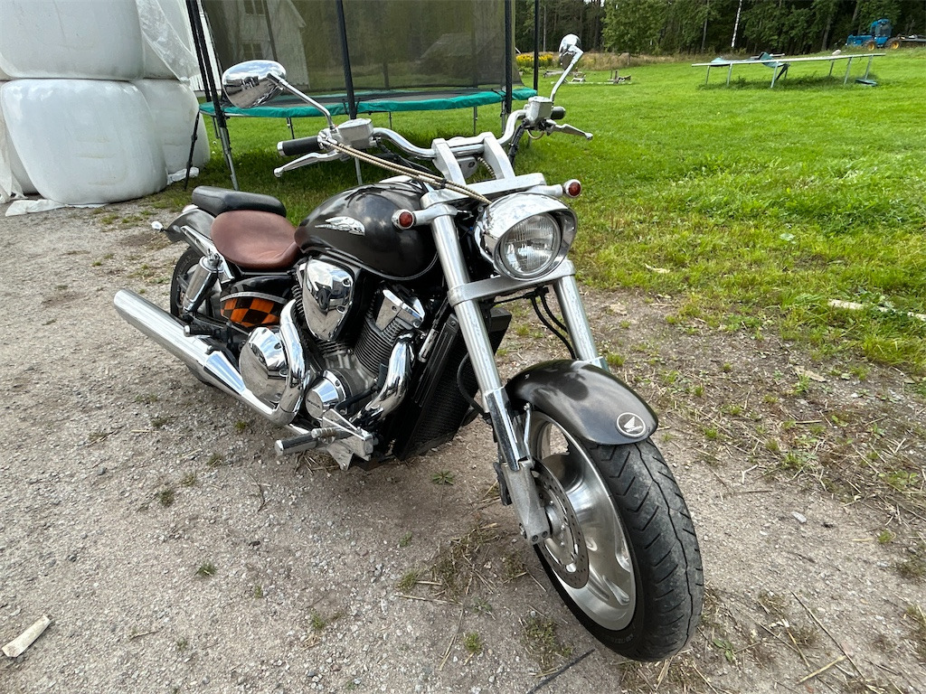 HONDA VTX1800C - Motocyclette: photos 3 HONDA VTX1800C - Motocyclette: photos 3