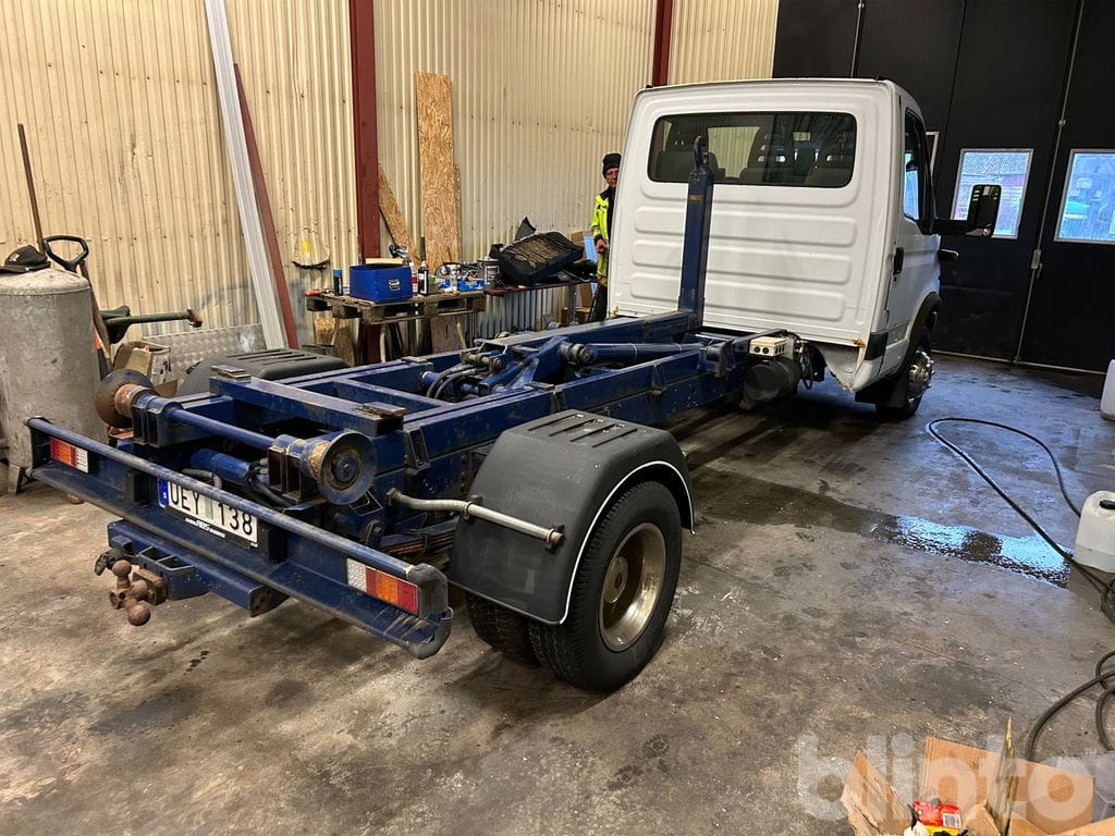 IVECO 65C15 - Camion ampliroll: photos 4 IVECO 65C15 - Camion ampliroll: photos 4