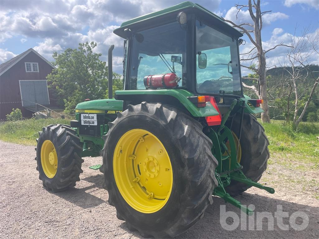 JOHN DEERE 2450 - Tracteur agricole: photos 4 JOHN DEERE 2450 - Tracteur agricole: photos 4