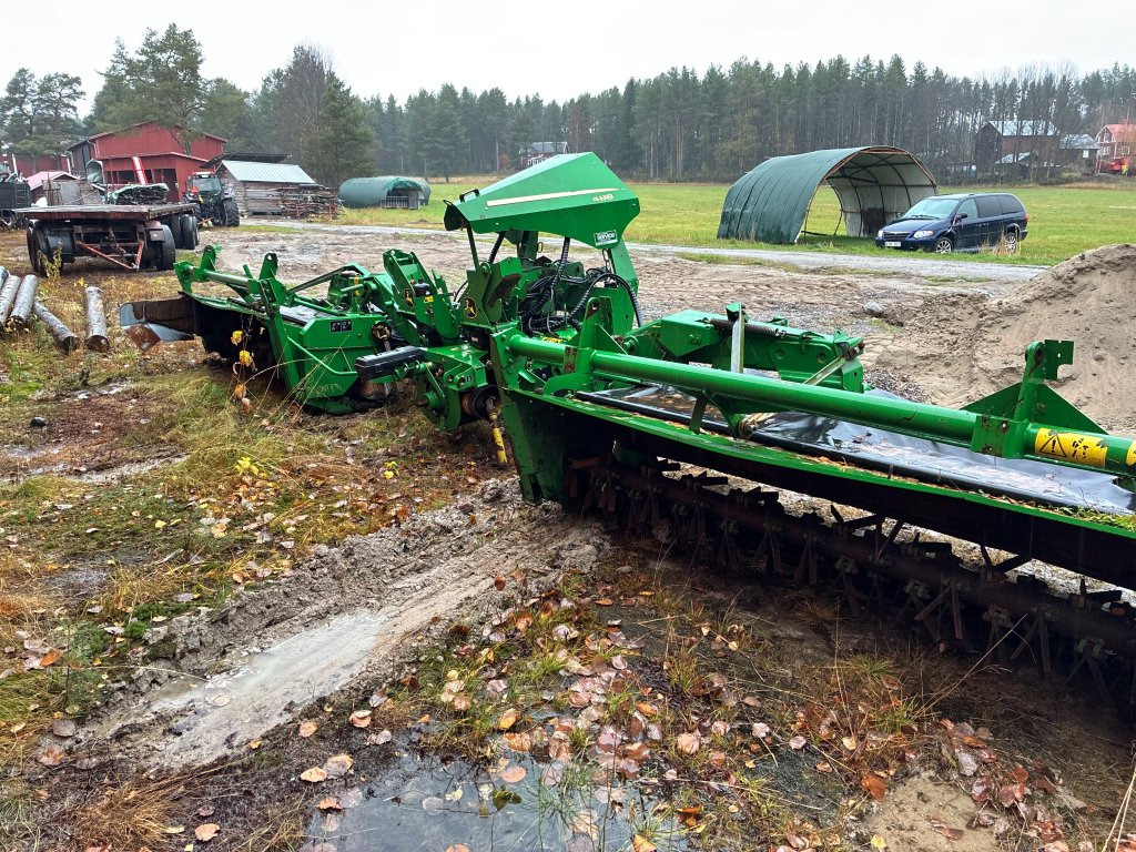 John Deere butterfly - Broyeur/ Épareuse: photos 2 John Deere butterfly - Broyeur/ Épareuse: photos 2